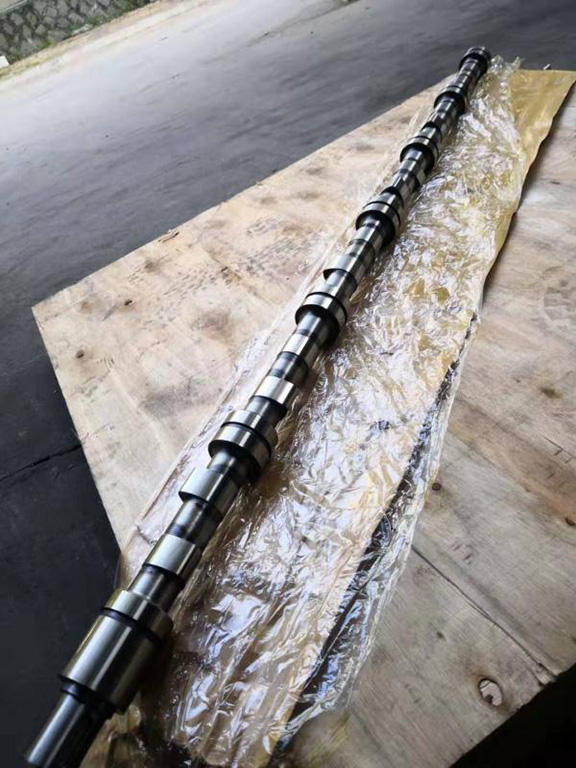 6127-41-1100 Camshaft, Eksantrik Mili KOMATSU Engine SA6D155 Motor İş Makinası Yedek Parça