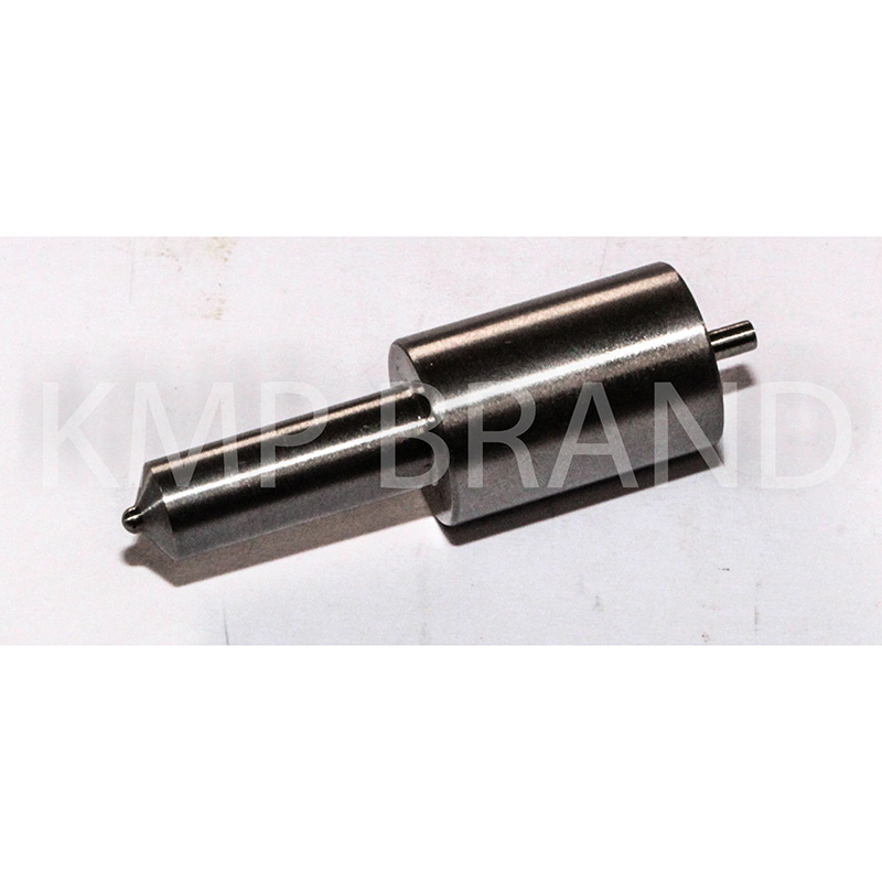 6138-12-3220 Nozzle, Enjektör Memesi KOMATSU S6D110 Motor WA420-1 İş Makinası Yedek Parça