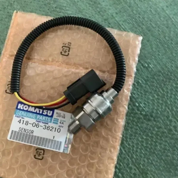 418-06-36210 Sensor Pressure KOMATSU Hidrolik Pompa Basınç Müşürü 418-06-36210 İş Makinası Yedek Parça