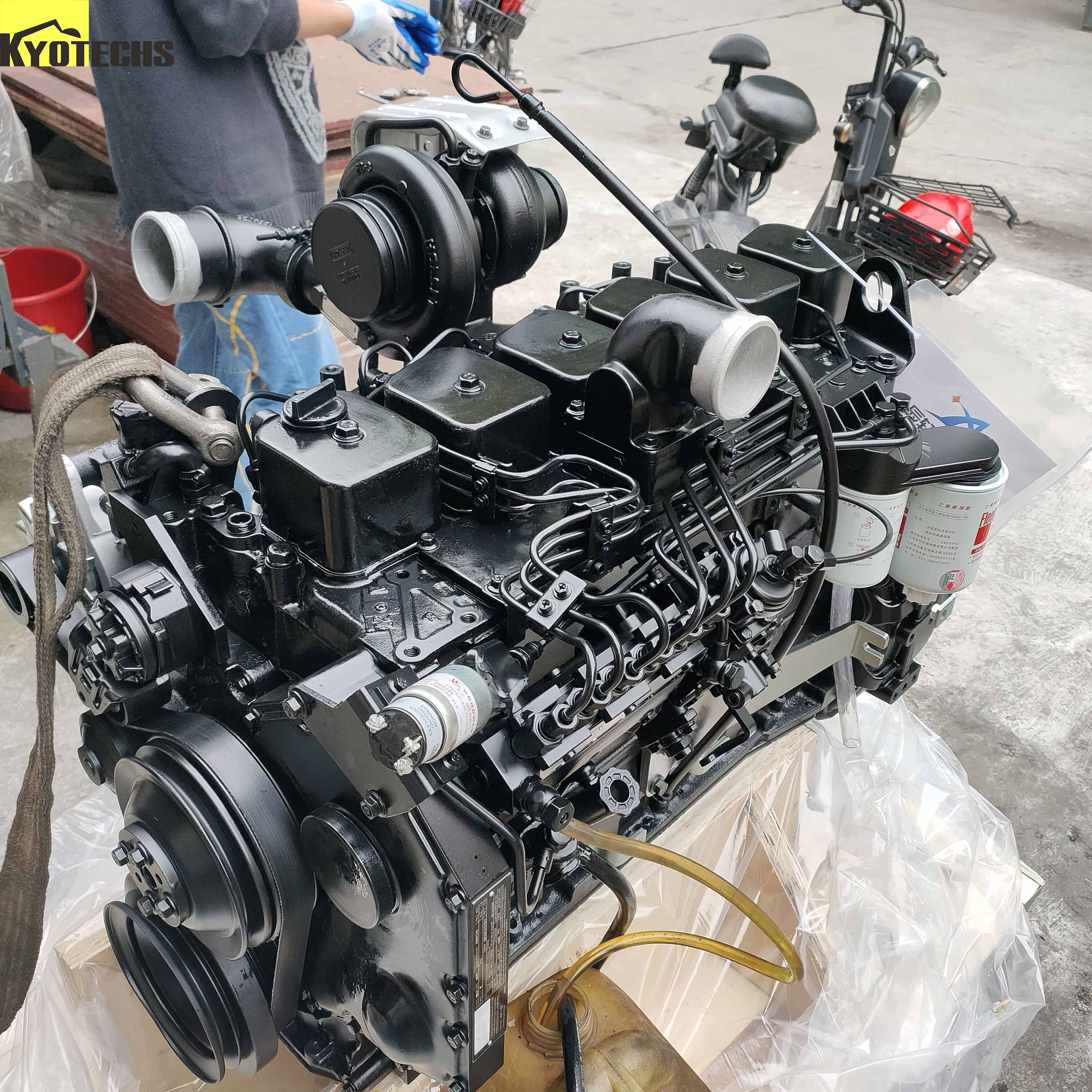 3927015 Devirdaim  Su Pompası Motor 6BT5.9 CUMMINS Water Pump İş Makinası Yedek Parça