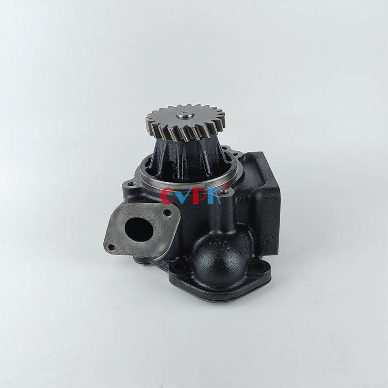 6251-61-1100 Devirdaim Su Pompası KOMATSU SAA6D125E Motor, Engine Water Pump İş Makinası Yedek Parça