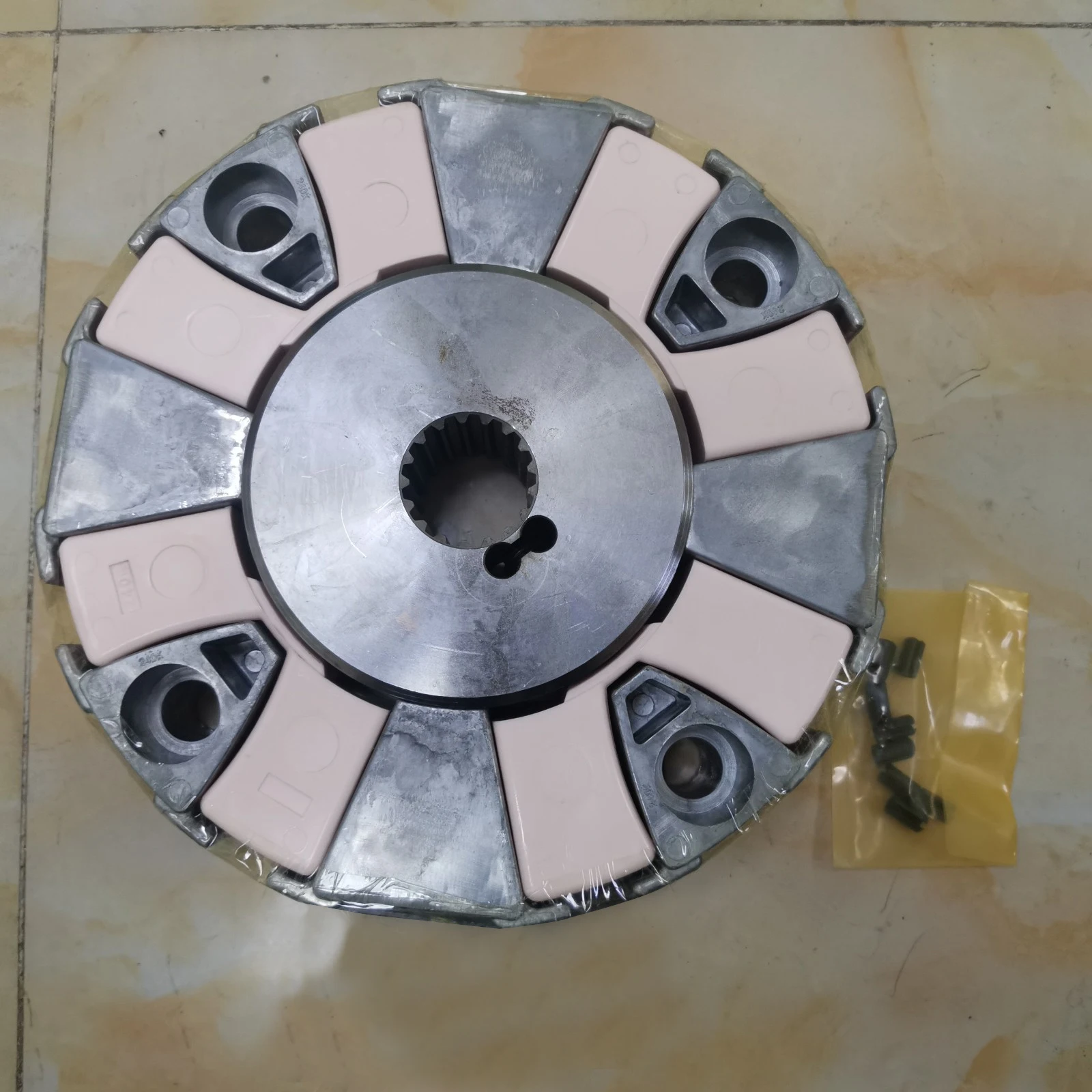 11NB-13010 Coupling Pump, Hidrolik Pompa Kaplini HYUNDAI İş Makinası Yedek Parça