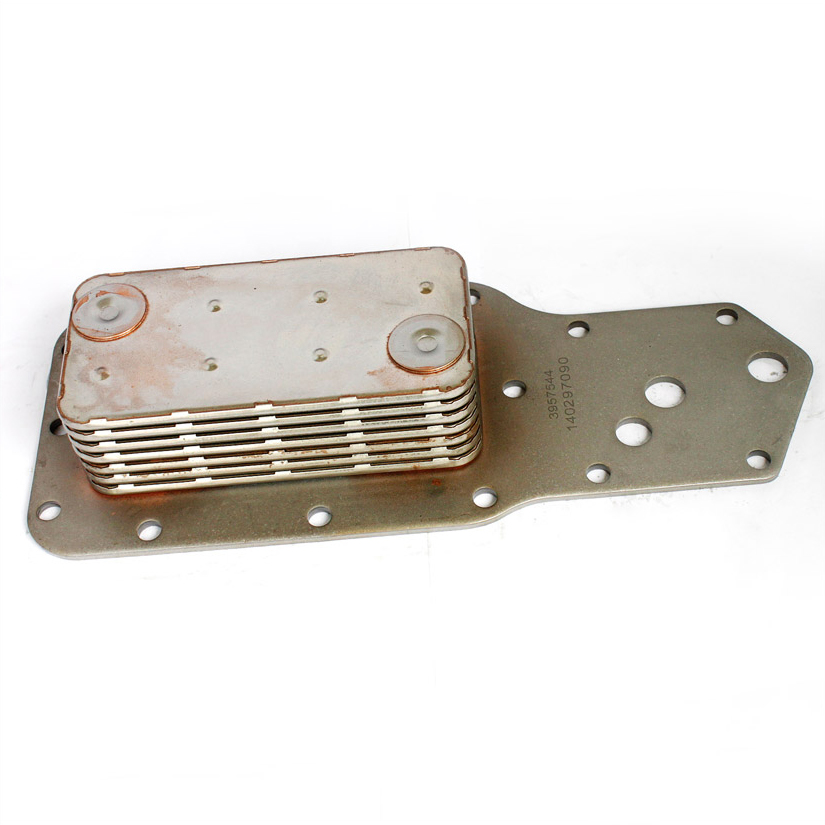 3928908 Motor Yağ Soğutucu Radyatörü 6BT5.9 Cummins Core Oil Cooler İş Makinası Yedek Parça