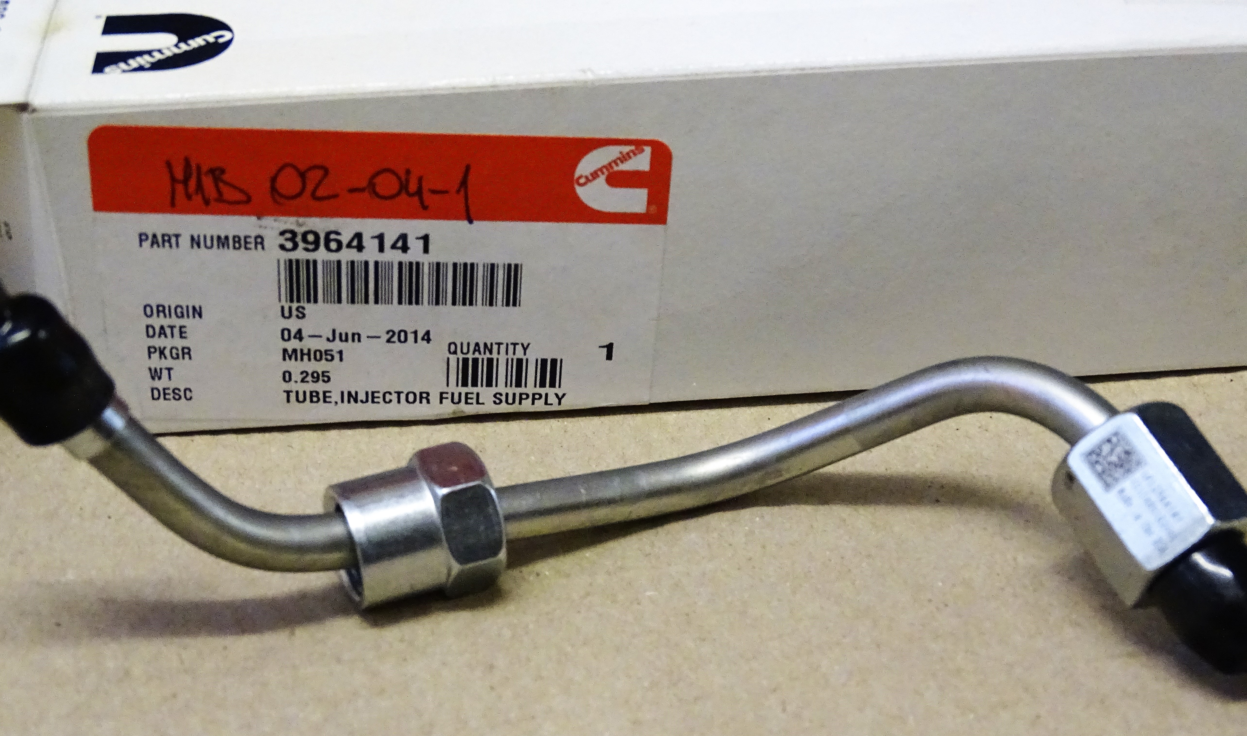 3964141 Tube, Enjektör Borusu QSC8.3 Cummins Engine İş Makinası Yedek Parça
