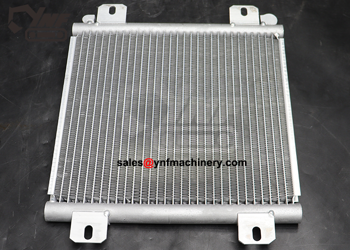 ND447710-7040 Core Radiator KOMATSU Radyatör Klima İş Makinası Yedek Parça