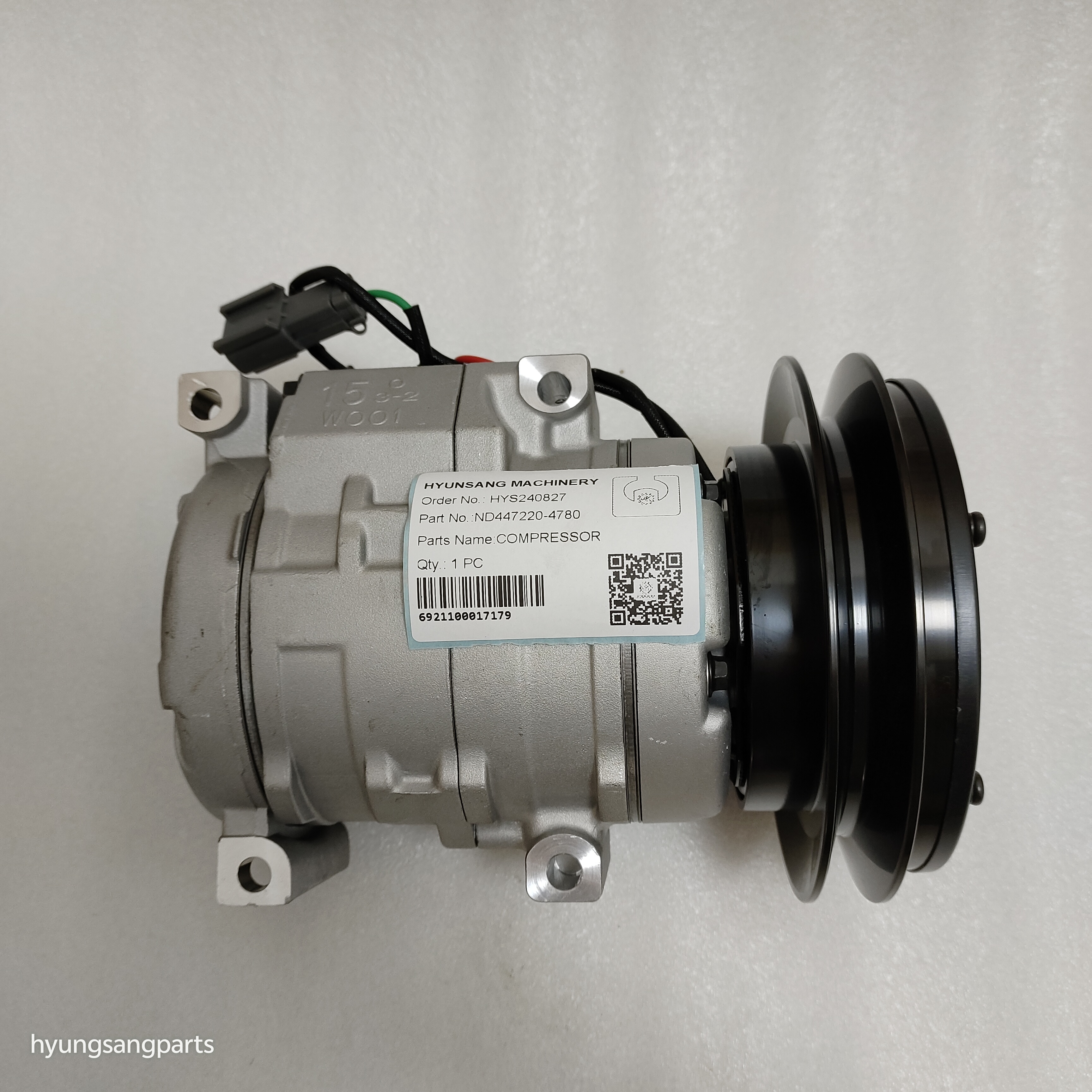 ND447220-4780 A/C Compressor KOMATSU Klima Kompresörü İş Makinası Yedek Parça