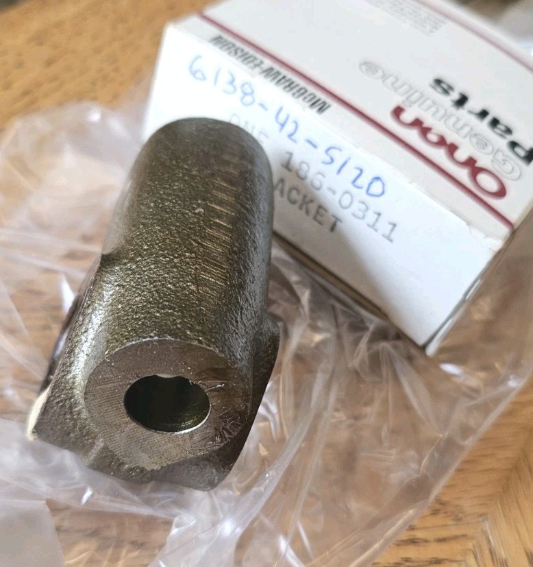 6138-42-5020 Rocker Arm Assy KOMATSU S6D105 Motor Külbütör Takımı Komple İş Makinası Yedek Parça