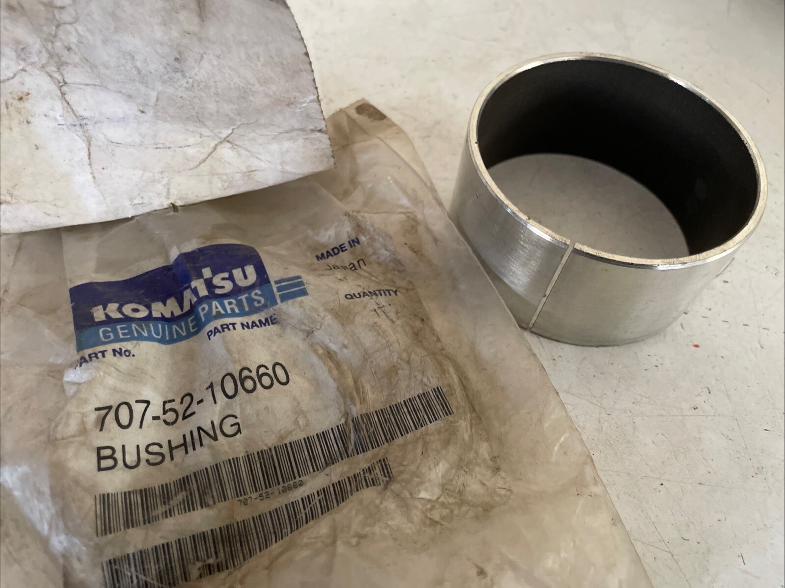 707-52-10660 Bushing KOMATSU Silindir Burcu İş Makinası Yedek Parça