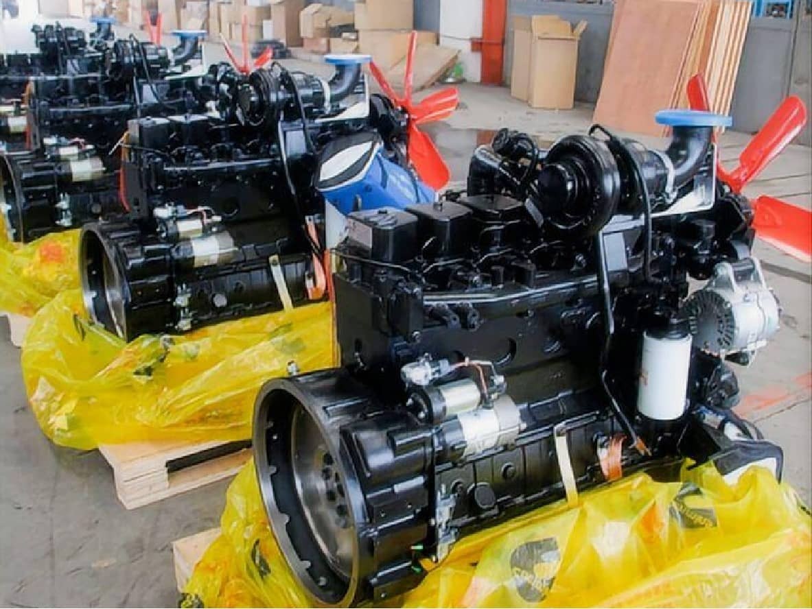 SAMSUNG SE210W-2A. Lastik Tekelerli Eskavatör 6BT5.9-C Cummins Motor Yedek Parçaları İş Makinası Yedek Parça