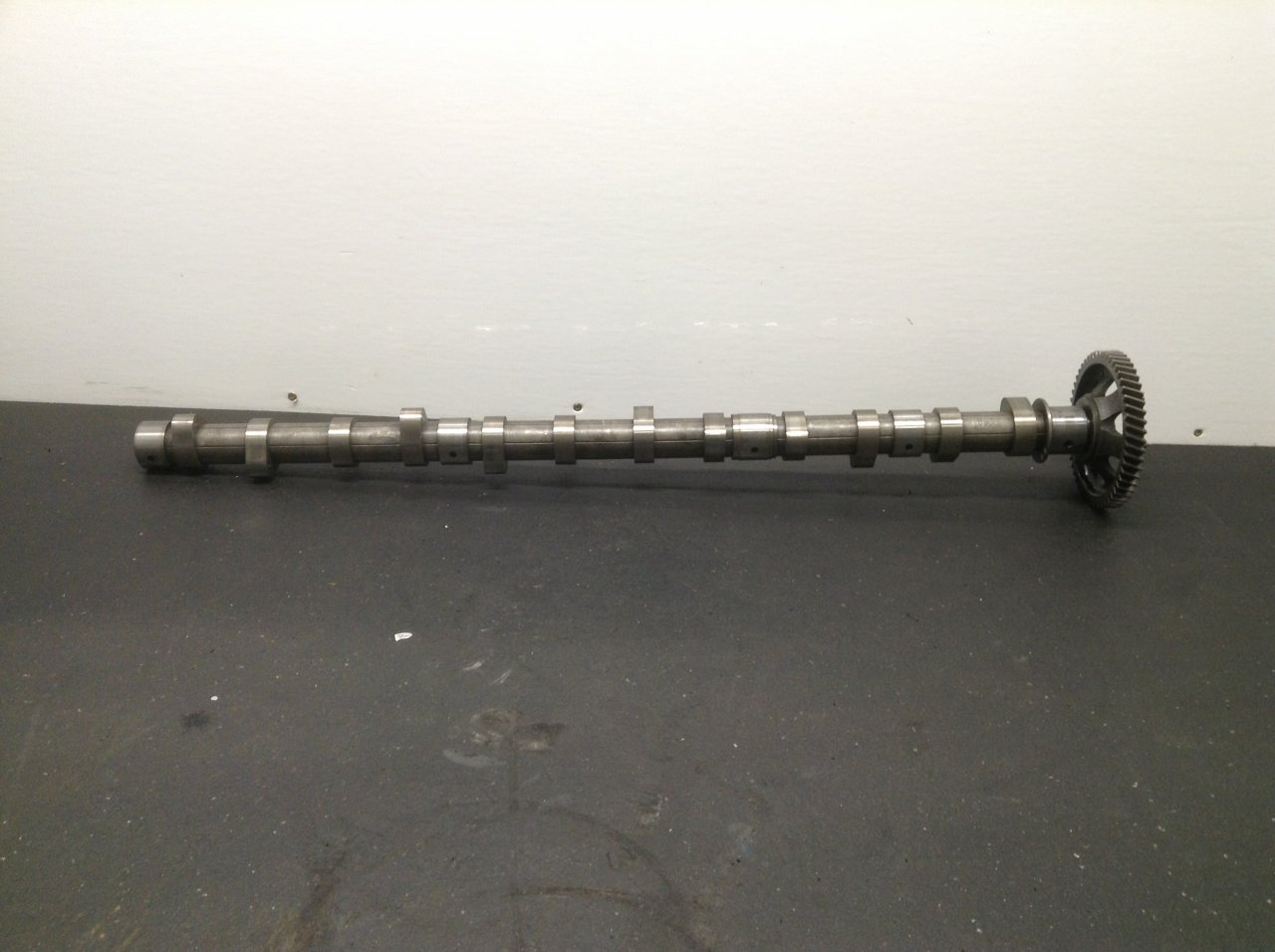 VH119011030A Camshaft Bearing, Eksantrik Yatak HINO J08E Motor  İş Makinası Yedek Parça