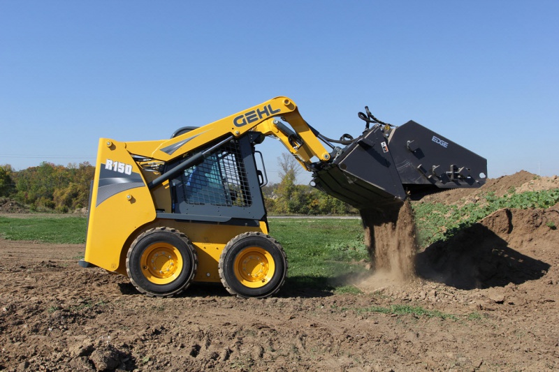GEHL R150 Skid Steer Loder 4TNV88C-KMS Tier IV Yanmar Motor Yedek Parcaları İş Makinası Yedek Parça